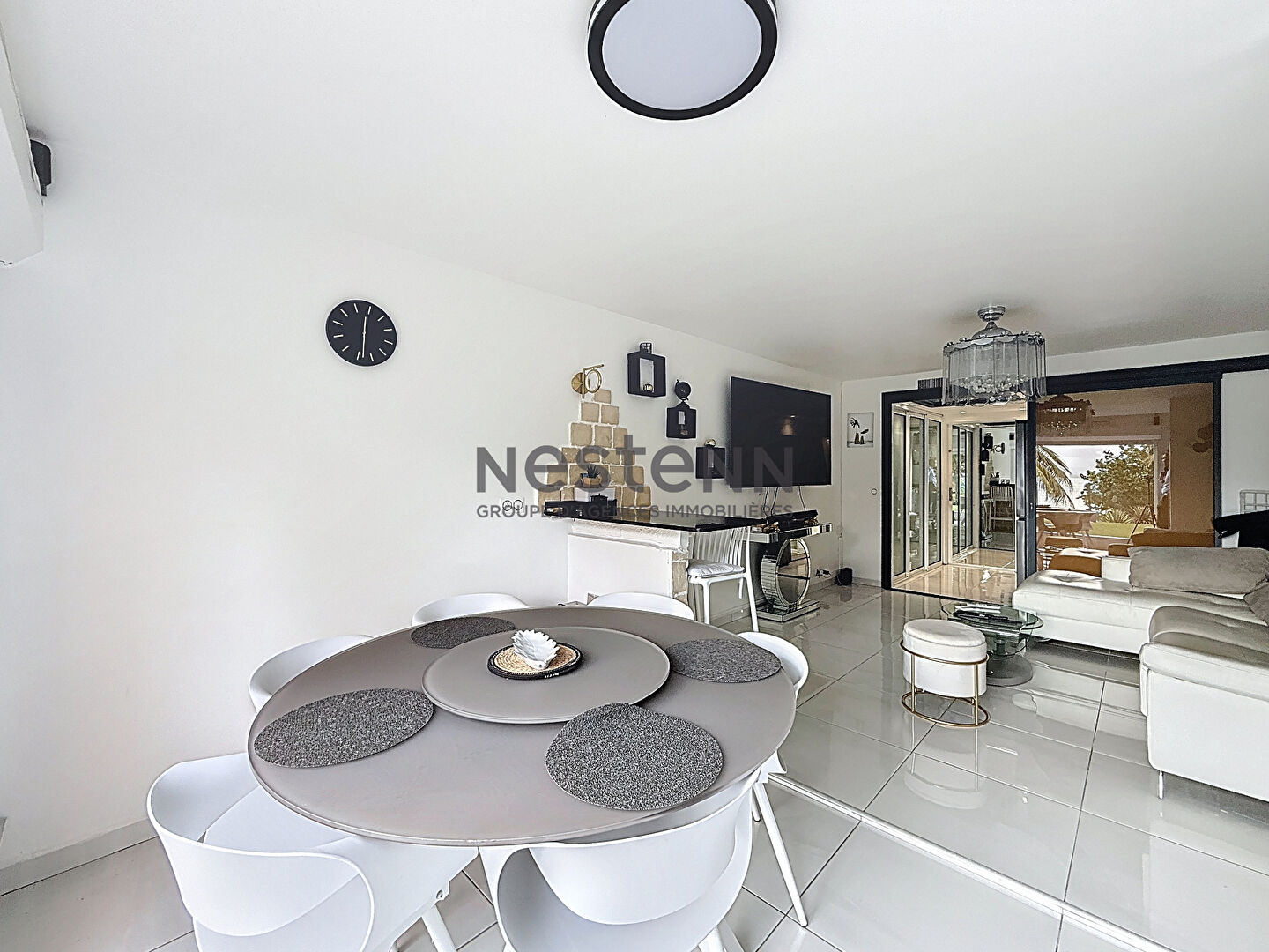 A vendre studio vue mer, meublé de 33m2 refait à Neuf au Gosier