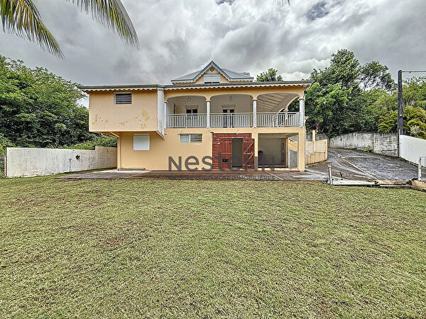 Vente par agence immobiliere au gosier (97190)