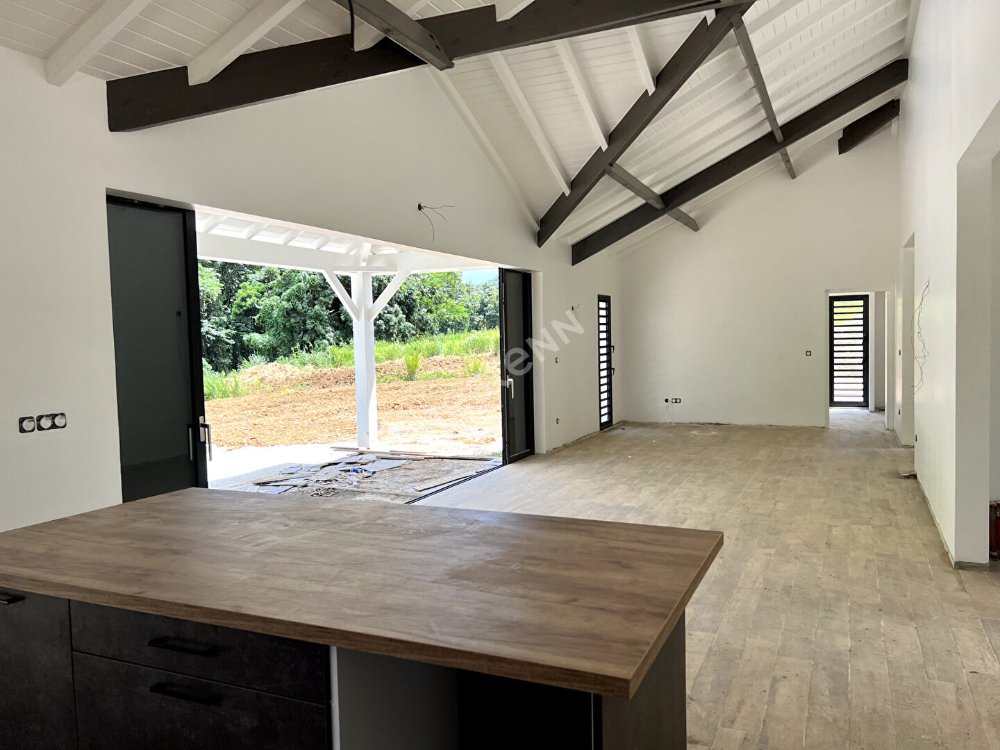 Maison T4 à vendre 3 chambres au LAMENTIN