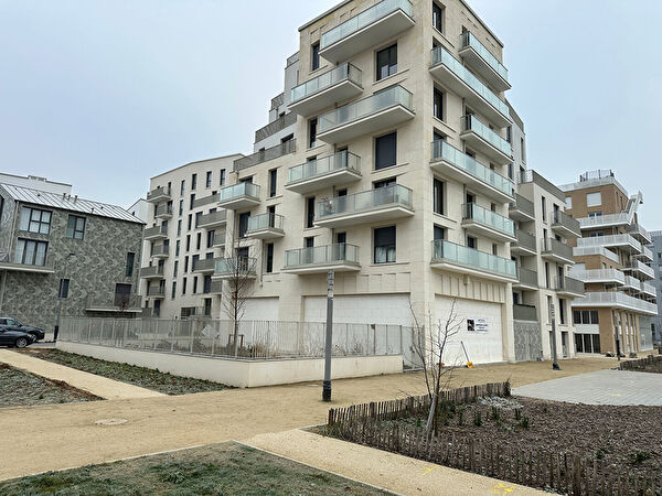 Vente par agence immobiliere à Livry gargan (93190)