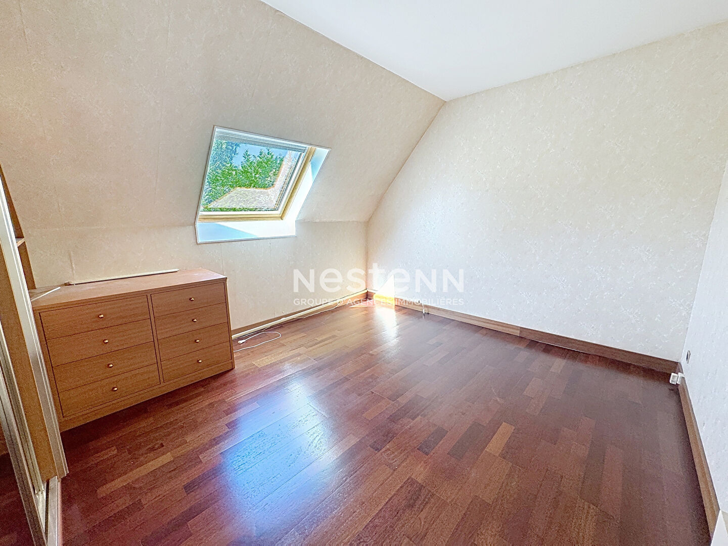 Maison Domont 5 pièce(s) 93 m2 -  le tout sur cave totale et jardin clos