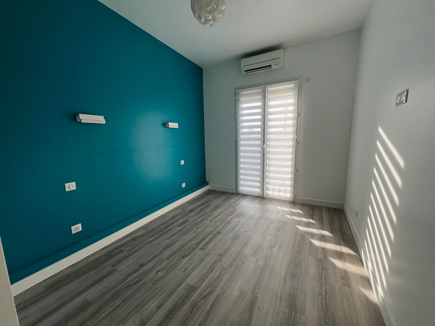 Charmante Maison de 75m2 à Meriel - 5 pièce(s), 3 chambres et sous-sol compris