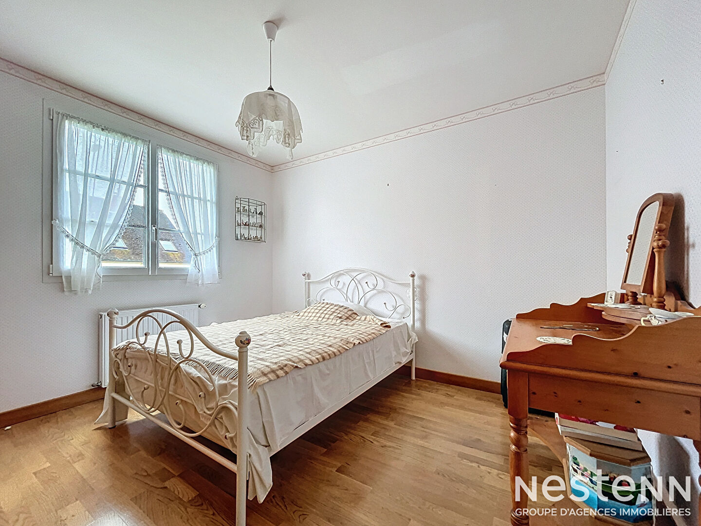 Maison à vendre à Parmain - Plain-pied, 7 pièces, 4 chambres - Terrain de 1445m²