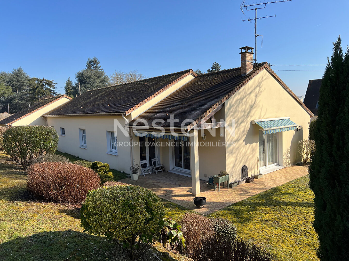 Maison à vendre à Parmain - Plain-pied, 7 pièces, 4 chambres - Terrain de 1445m²