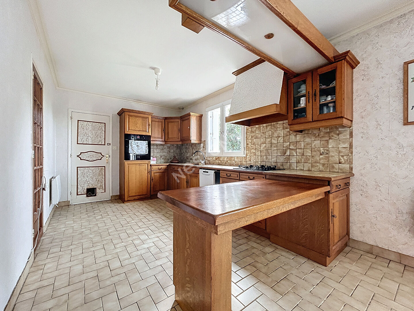 LANDERNEAU (à proximité de la gare) - Maison de 6 pièces - 107m²