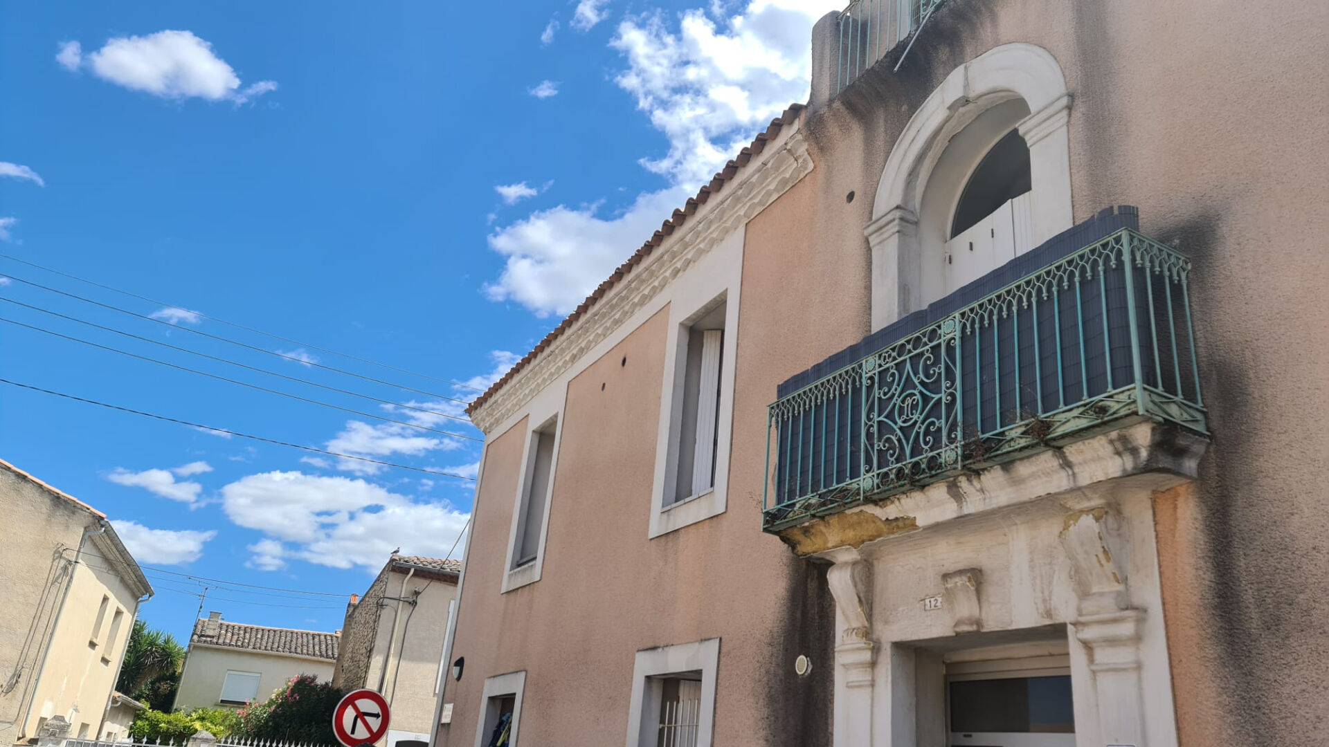 Appartement T2 Lunel  61 m2 à rénover