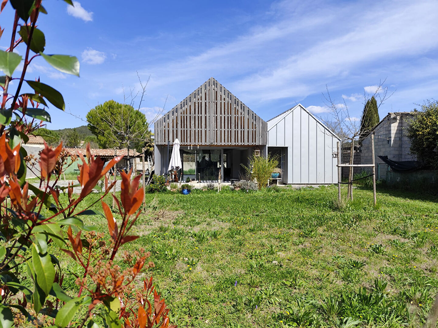 Maison d'architecte où design et nature se rencontrent