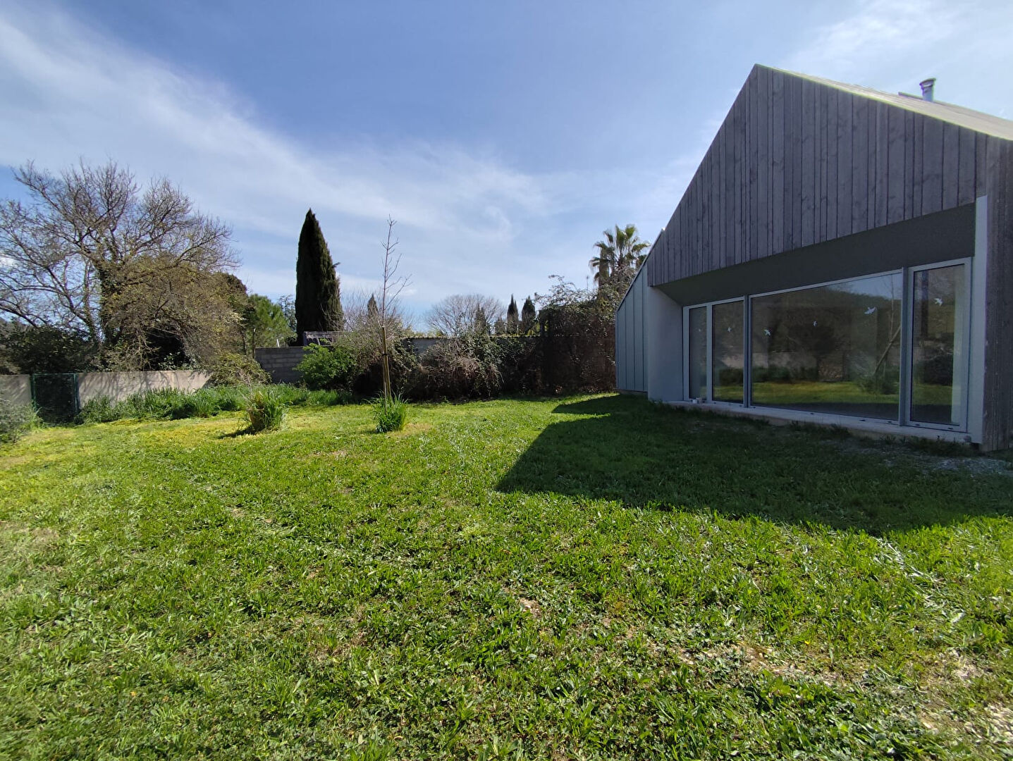 Maison d'architecte où design et nature se rencontrent
