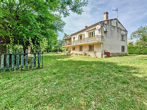 Vente par agence immobiliere à Sardan (30260)