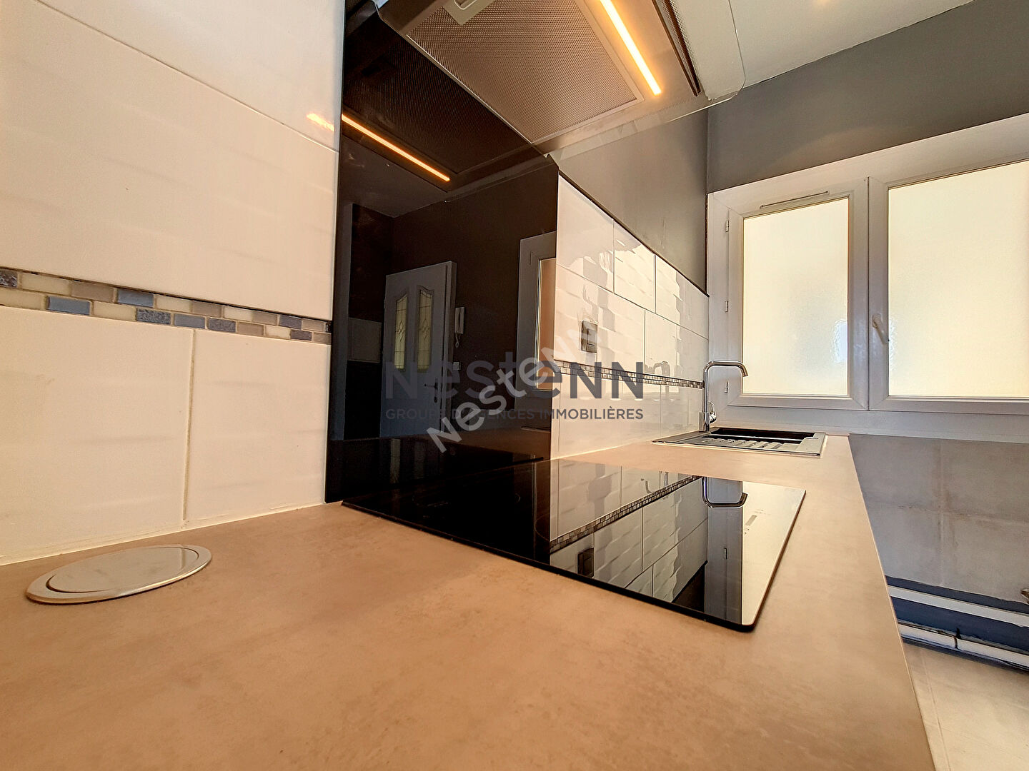 Appartement de 3 pièces 70m² en plein centre de Lunel, proche des arènes