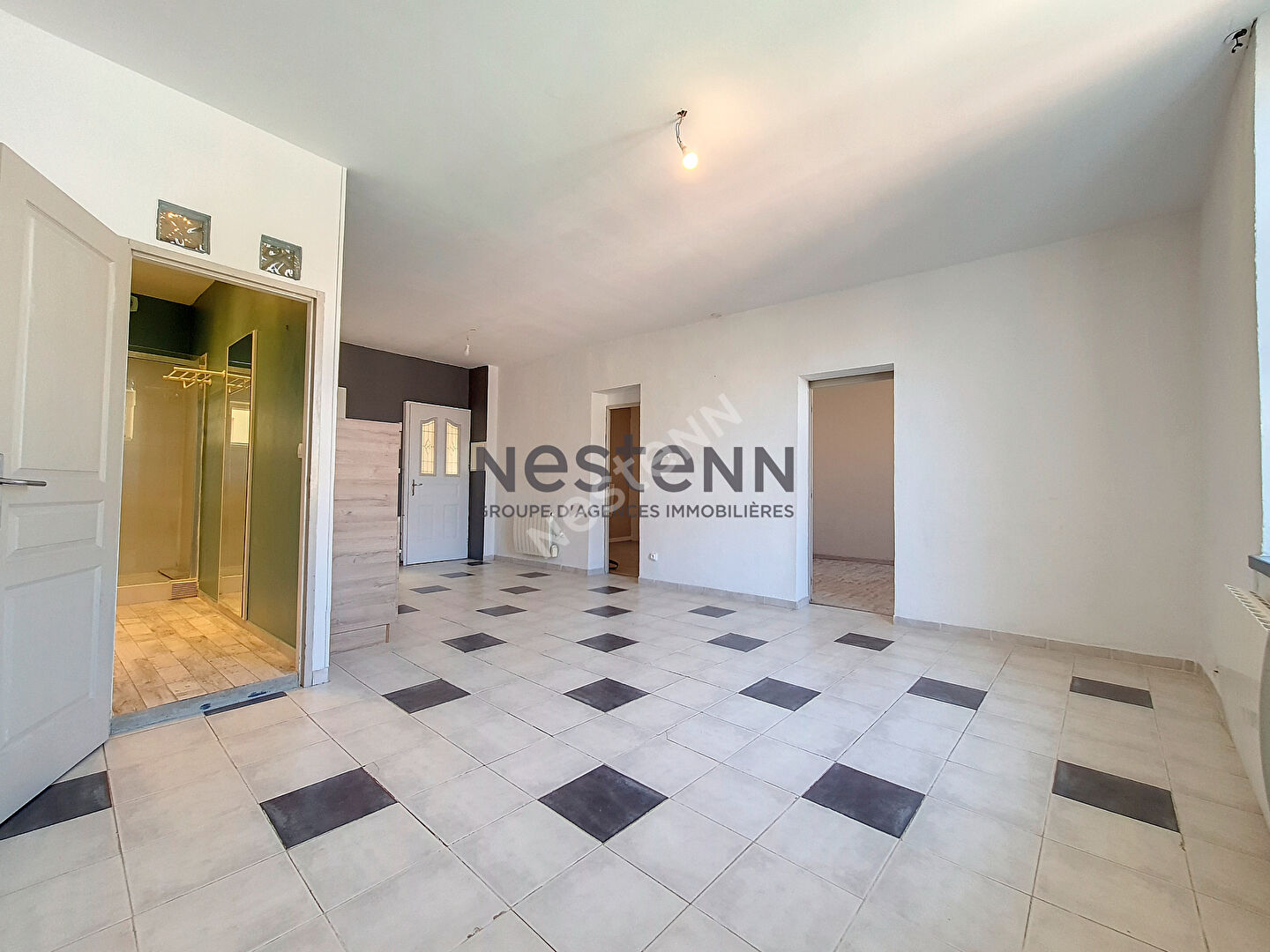 Appartement de 3 pièces 70m² en plein centre de Lunel, proche des arènes