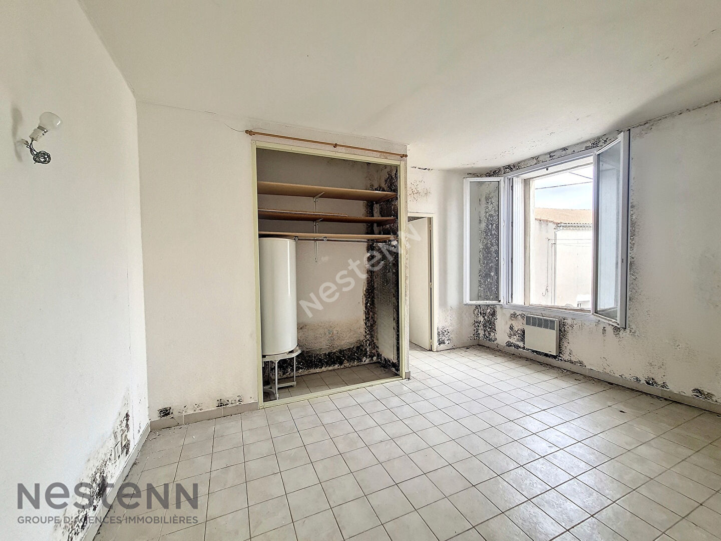 Appartement T2 Lunel  61 m2 à rénover