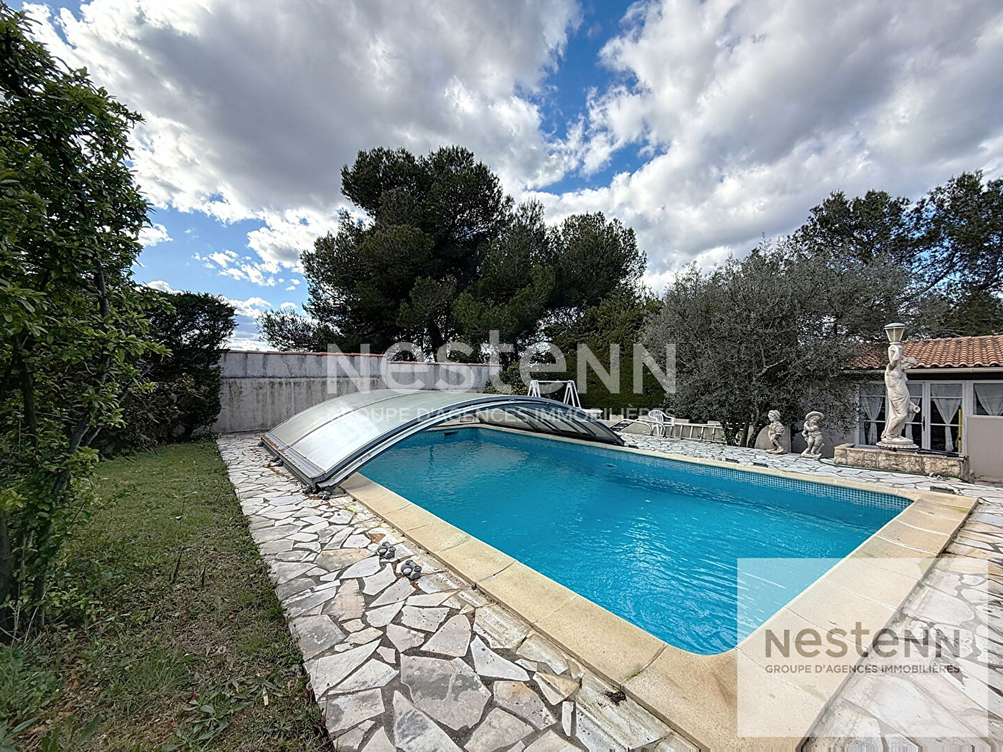 Belle maison familiale avec piscine et  vue imprenable