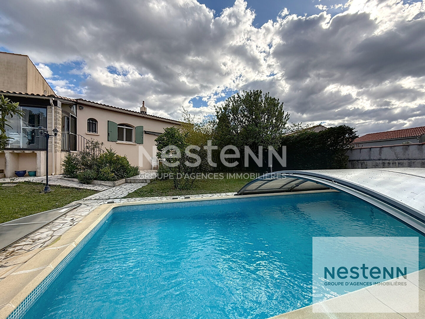 Belle maison familiale avec piscine et  vue imprenable