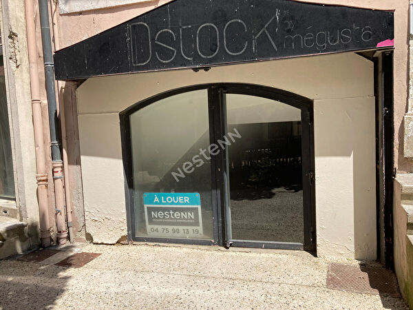 Location local-professionnel à Orange (84100)