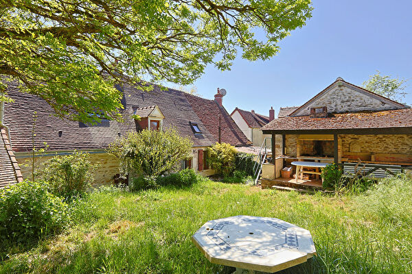Vente par agence immobiliere à Auxerre (89000)