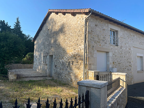 Vente par agence immobiliere à Cherveix cubas (24390)
