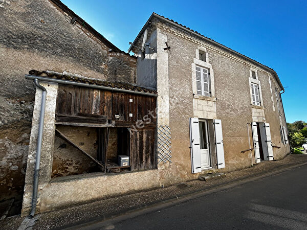 Vente par agence immobiliere à Cherveix cubas (24390)