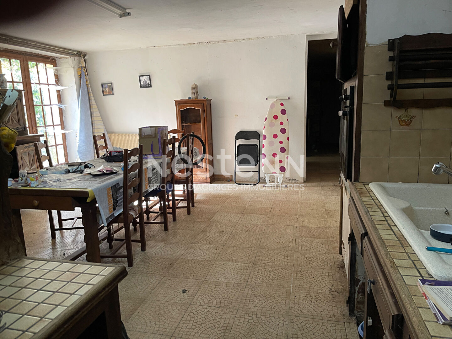 Maison en pierres du XVII siécle dans petit hameau proche Sorges