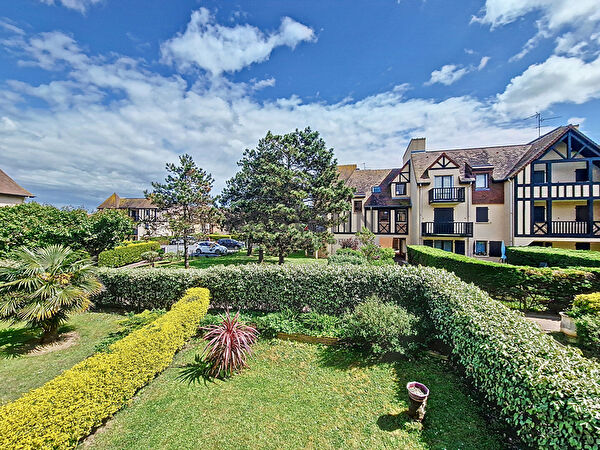 Vente par agence immobiliere à Ouistreham (14150)