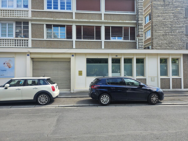 Vente par agence immobiliere à Beuvillers (14100)
