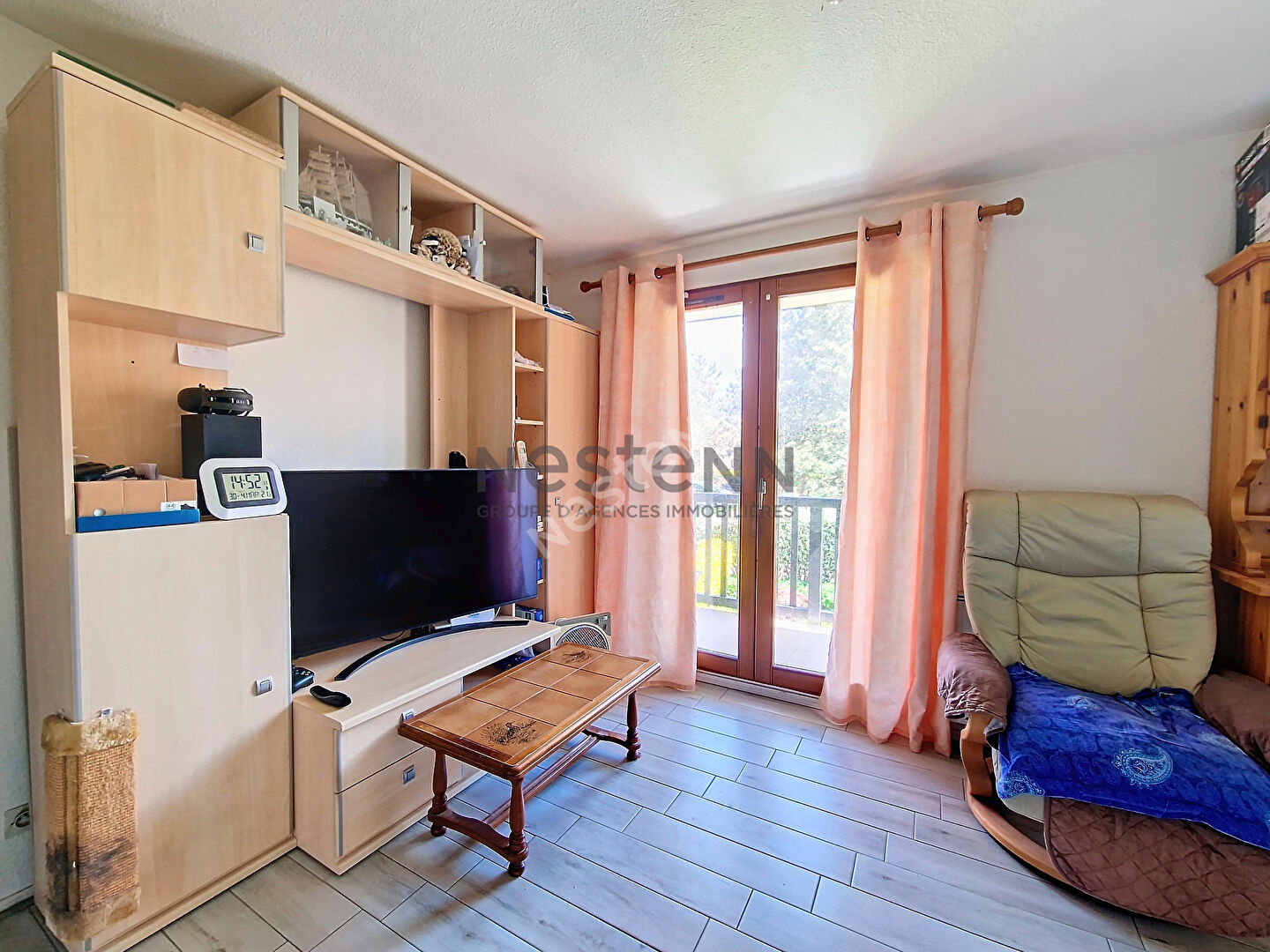 A vendre : Charmant appartement de trois pièces avec balcon à deux pas de la plage Sword Beach