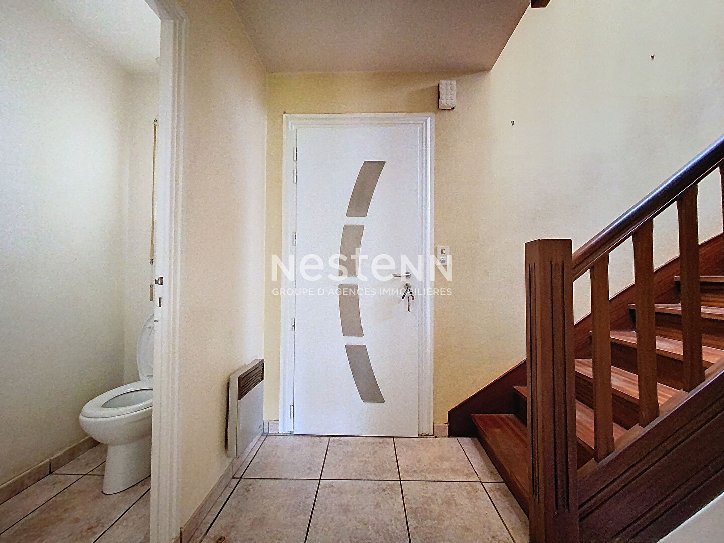 Maison traditionnelle 5 chambres avec vie de plain pied sur Baye