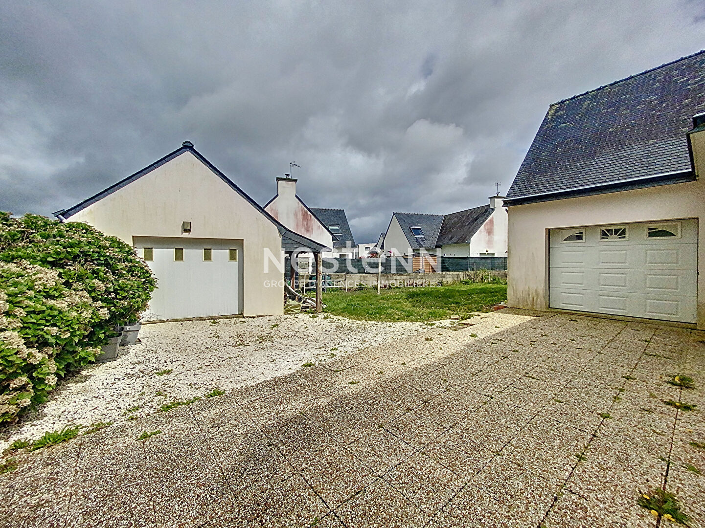 Maison traditionnelle 5 chambres avec vie de plain pied sur Baye