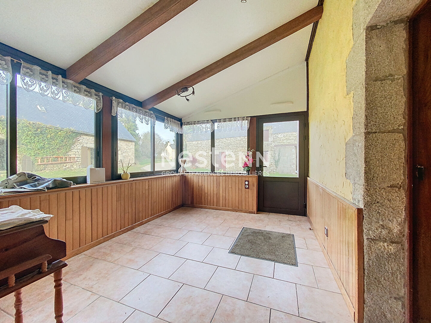 Grande Propriété avec dépendances sur près de 6800m² à St Thurien