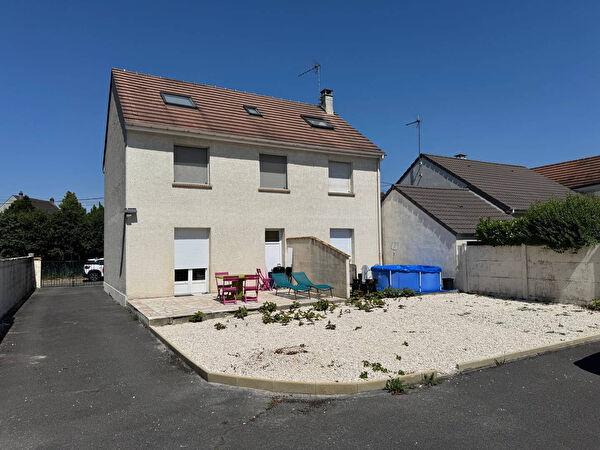 Vente immeuble à Bourg la reine (92340)