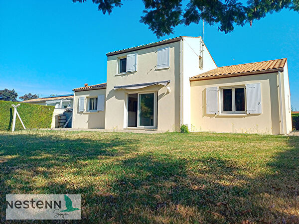 Vente par agence immobiliere à Saujon (17600)