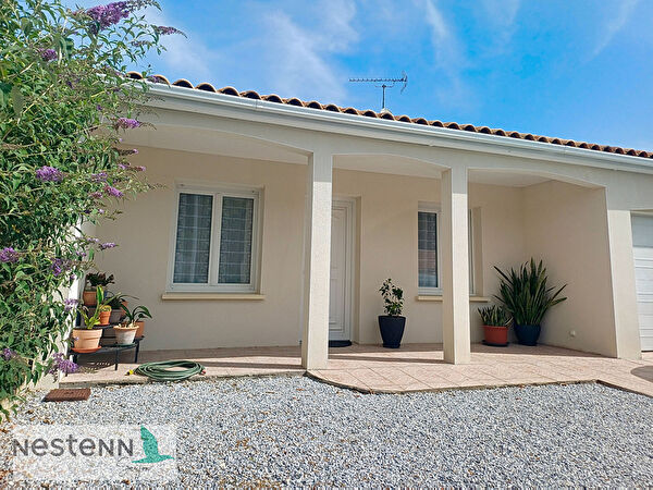 Vente par agence immobiliere à Saujon (17600)
