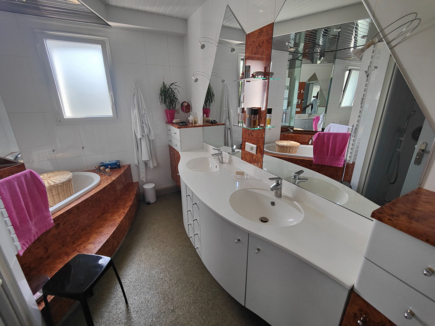Maison 5 chambres Bourg Saint Sylvain D Anjou