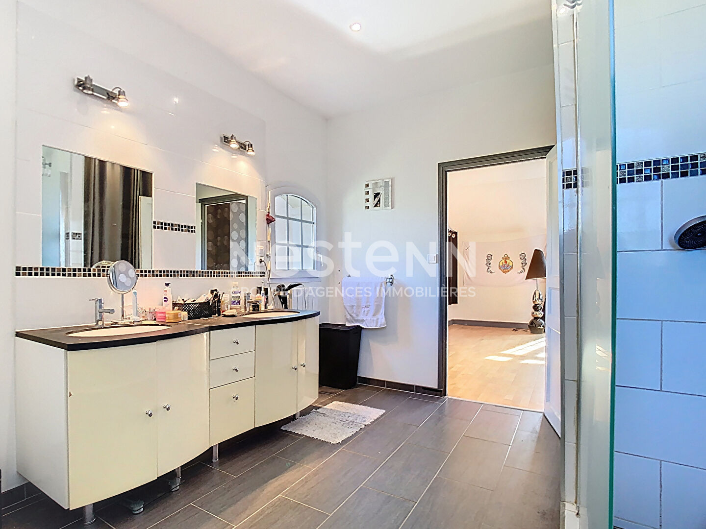 Maison Verrieres En Anjou - 5 chambres - 215 m2