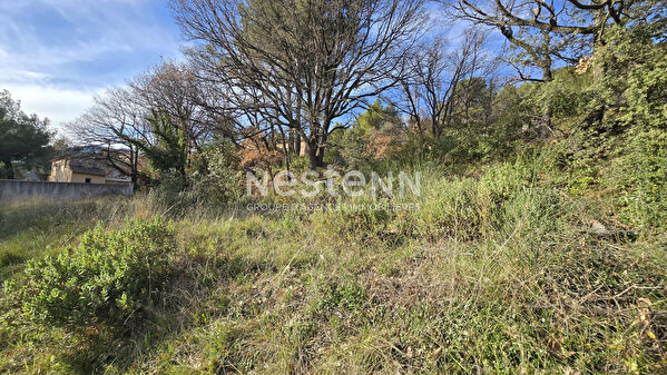 Vente terrain à Nans les pins (83860)