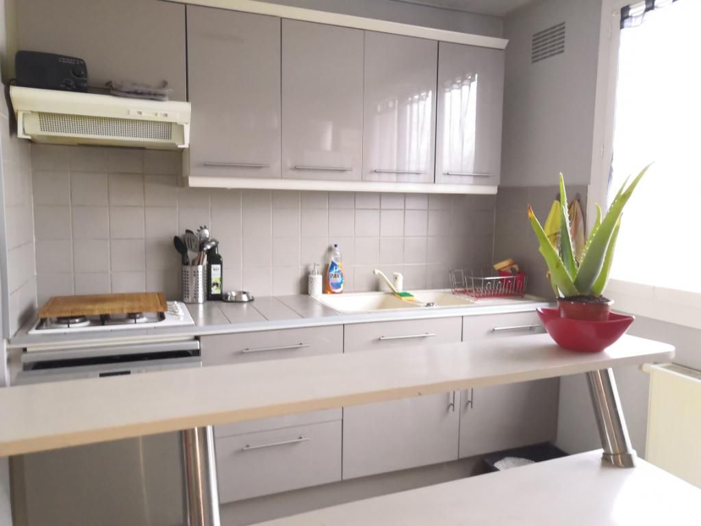 ? vendre, appartement d'environ 56,95 m?, 3 pi?ces ? VILLERS COTTERETS (02600).