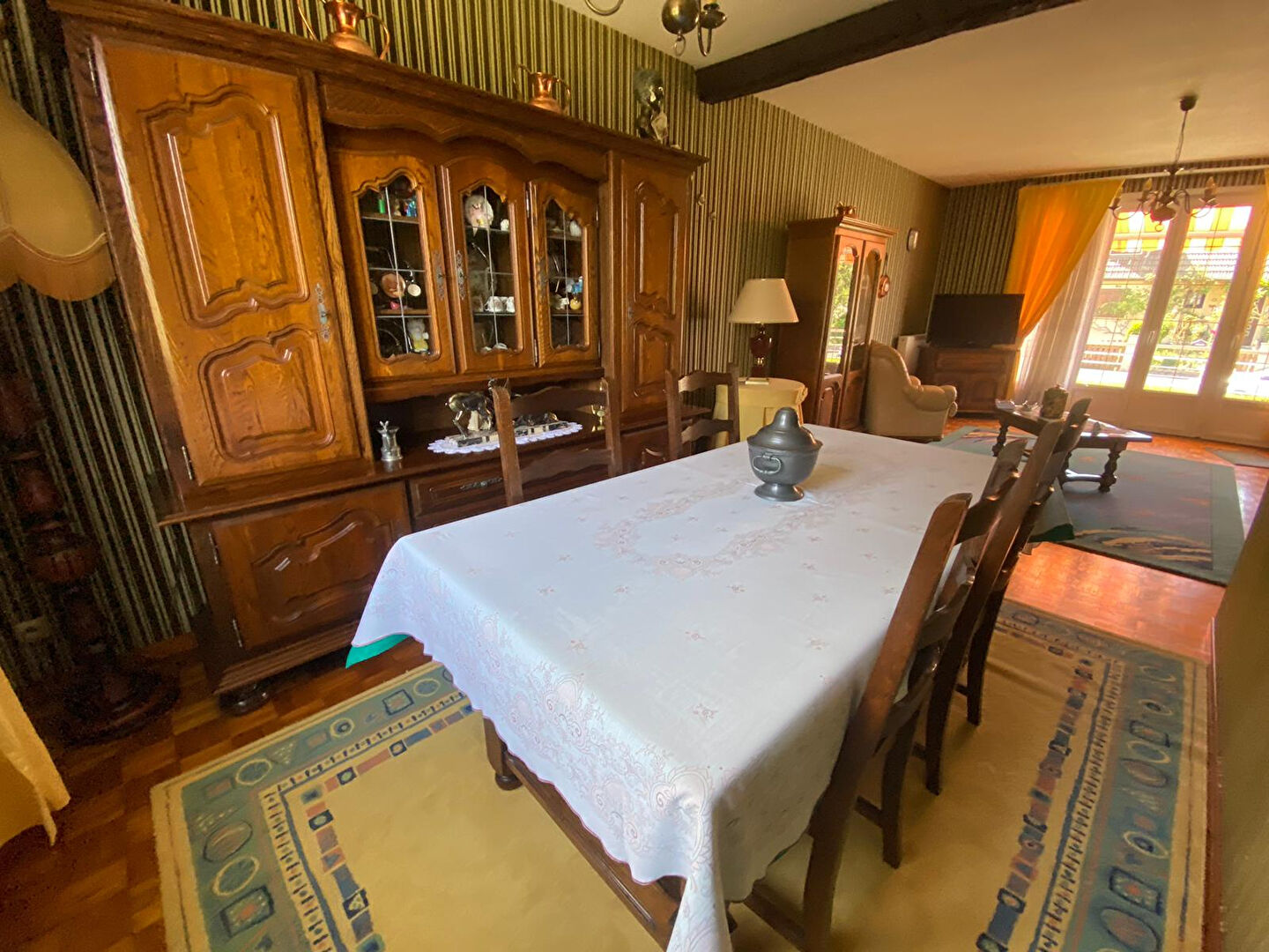 Charmant pavillon indépendant sur sous-sol total situé dans un secteur recherché de SOISSONS