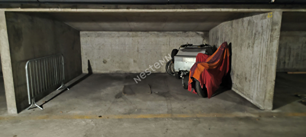 Vente garage-parking à Romaneche thorins (71570)