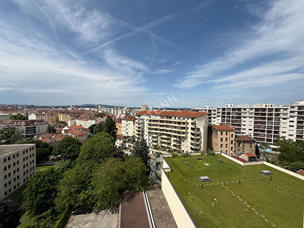 Vente par agence immobiliere à Villeurbanne (69100)