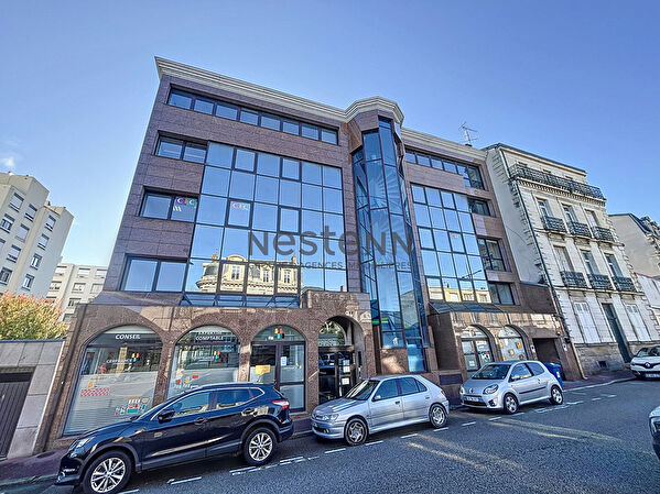 Vente bureau à Saint pantaly d excideuil (24160)
