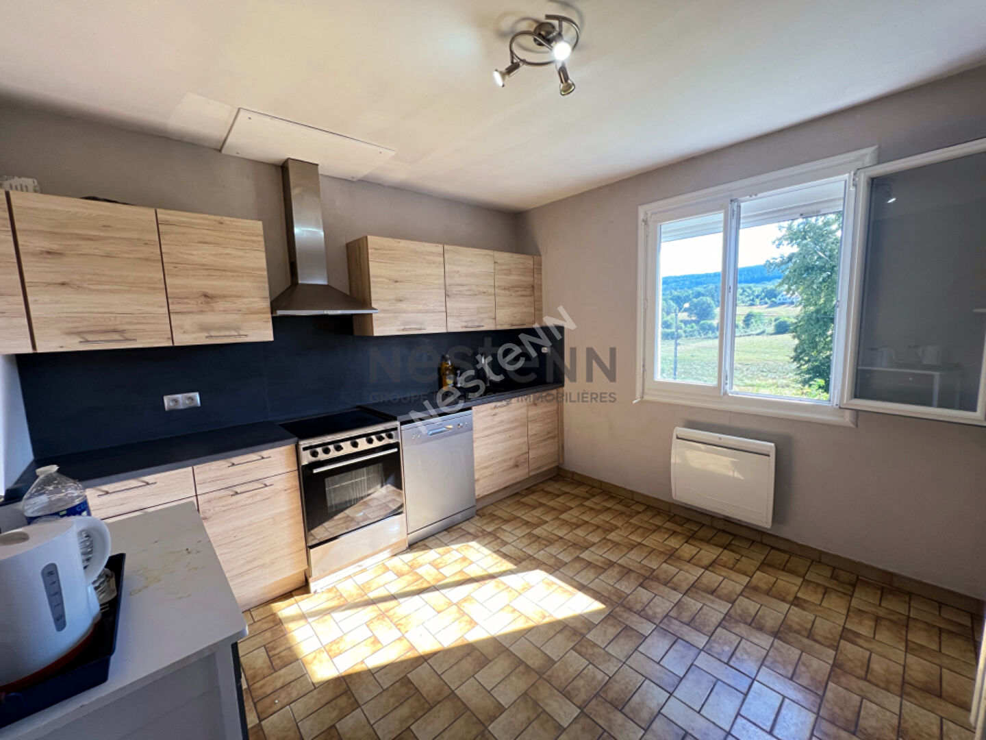 - SAINTE FEYRE - 23300 - Maison 4 chambres de 110m2 avec garage - borne de recharge - terrain 1238m2