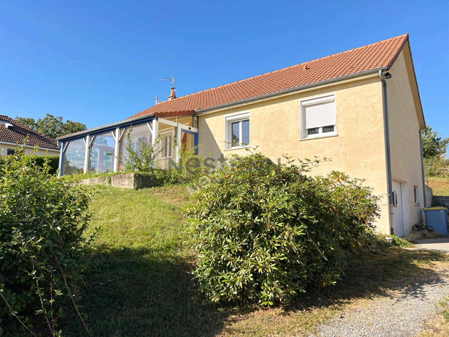 - SAINTE FEYRE - 23300 - Maison 4 chambres de 110m2 avec garage - borne de recharge - terrain 1238m2