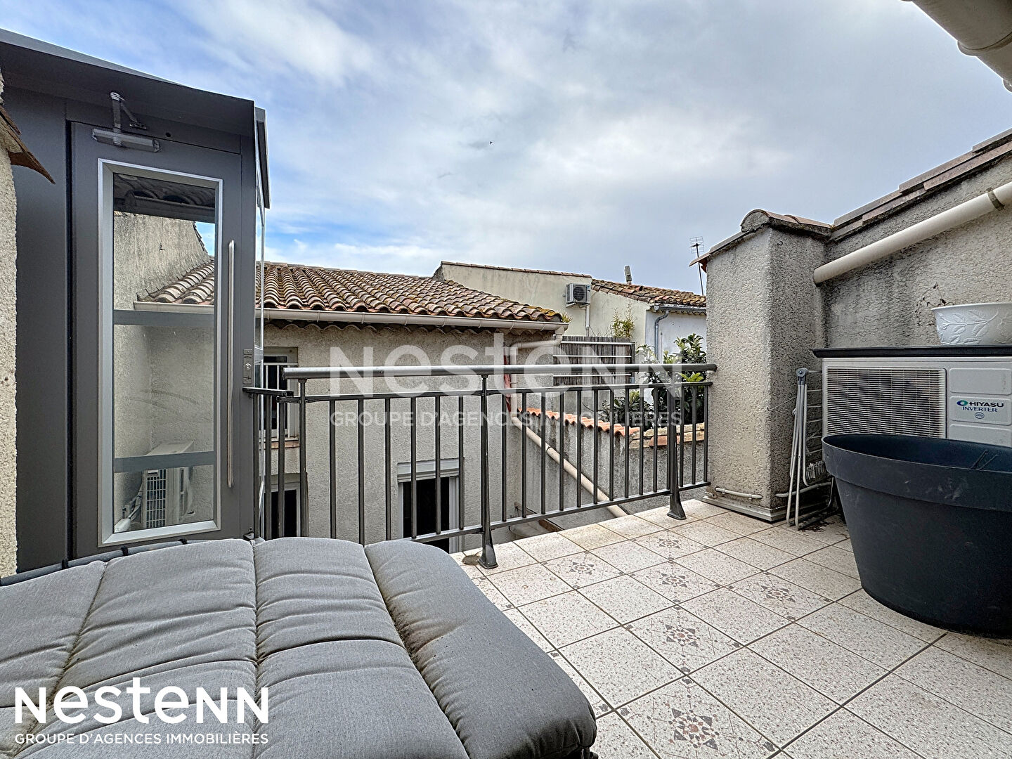 Vente local / maison de 158.23 m² avec ascenseur au coeur du village de Gruissan