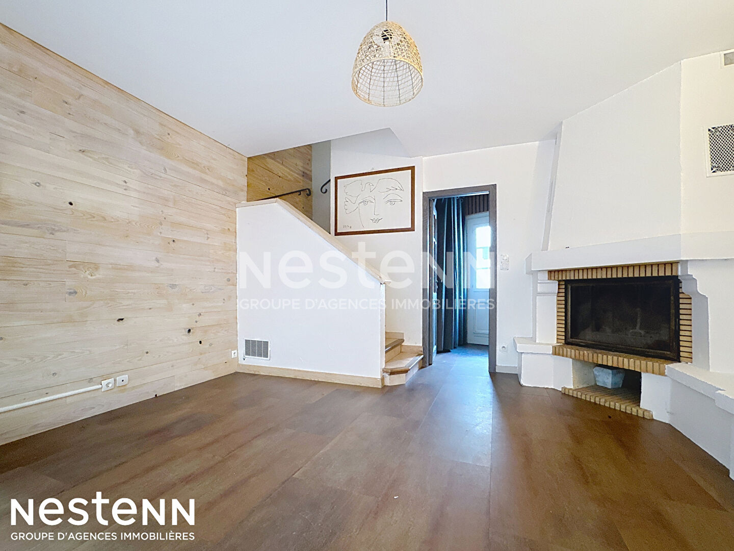 Vente local / maison de 158.23 m² avec ascenseur au coeur du village de Gruissan