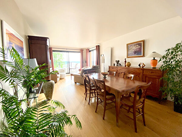 Vente par agence immobiliere à Mont saint aignan (76130)
