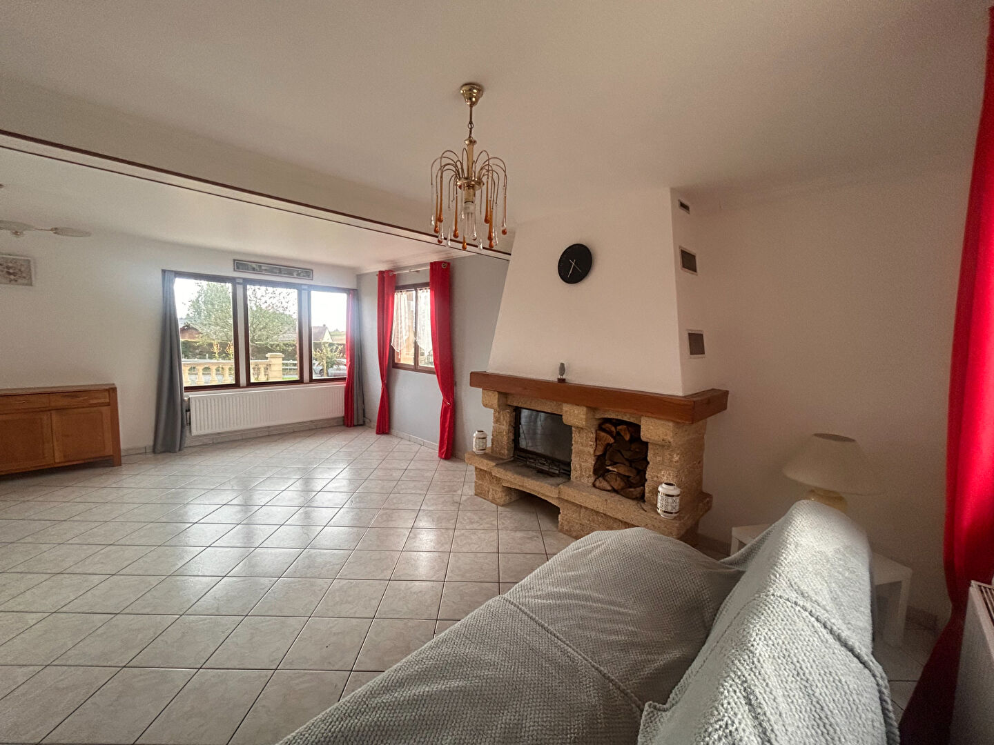 Maison 130m²  3 chambres - grand sous sol- secteur calme et agréable - LE BOCASSE