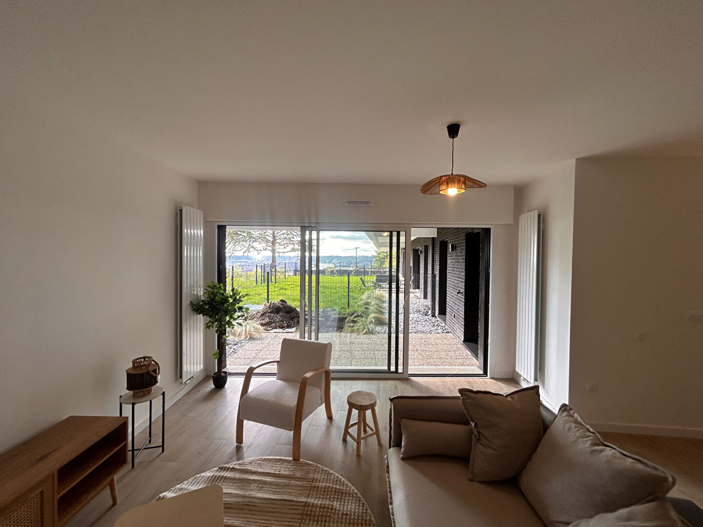 Appartement neuf de standing haut de gamme de 115m² - vue magnifique - 3 grandes chambres  suite parentale Mont saint aignan  2 places de parking fermées