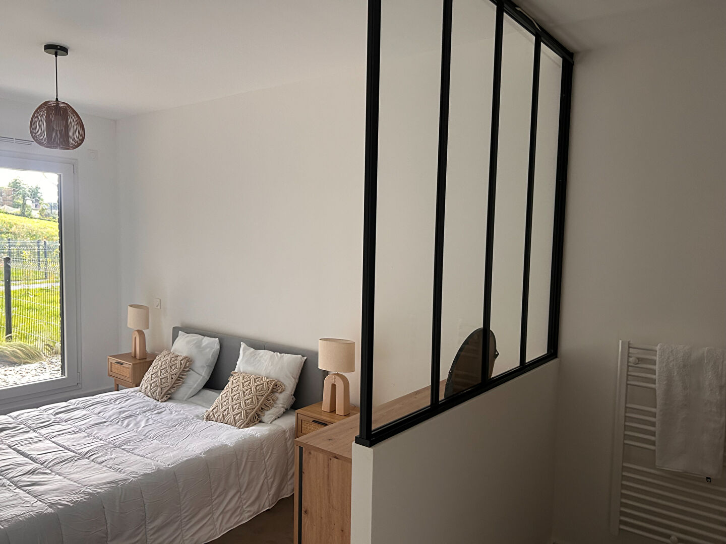 Appartement neuf de standing haut de gamme de 115m² - vue magnifique - 3 grandes chambres  suite parentale Mont saint aignan  2 places de parking fermées