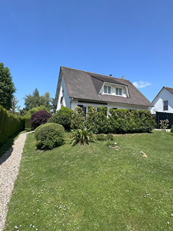 Vente par agence immobiliere à Mont saint aignan (76130)
