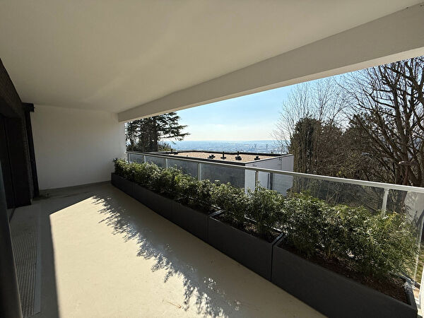 Vente par agence immobiliere à Mont saint aignan (76130)
